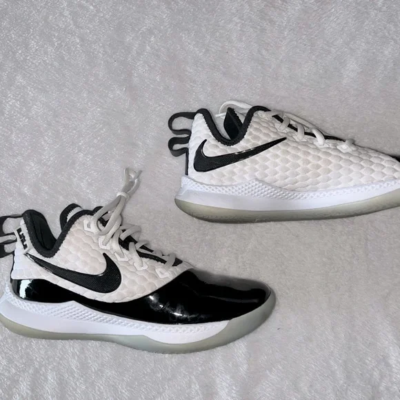 NIKE LEBRON WITNESS 3 PRM CONCORD Size 12 - Nike LeBron Witness 3 Premium Concord BQ9819 100  main image 4